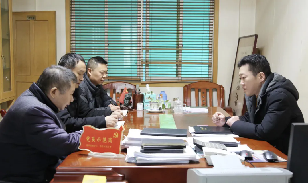 640 (2).webp.png 640 (2).webp.png